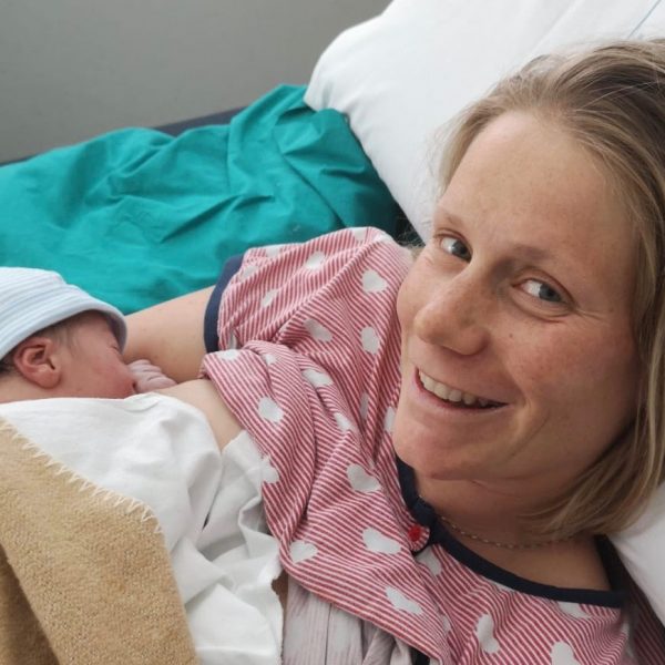 PHOTO 2019 05 17 13 34 47 2 600x600 - GIULIA MAMMA !!!!