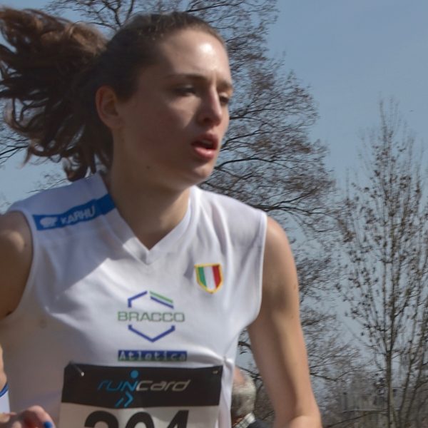 VNR 8510 600x600 - LAURA AL CROSS DI OSIMO, SARA E NAJLA A MILANO