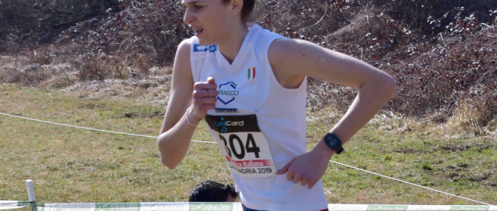 LAURA AGLI EUROPEI DI CROSS VNR 8627 2 1600x680 - LAURA AGLI EUROPEI DI CROSS