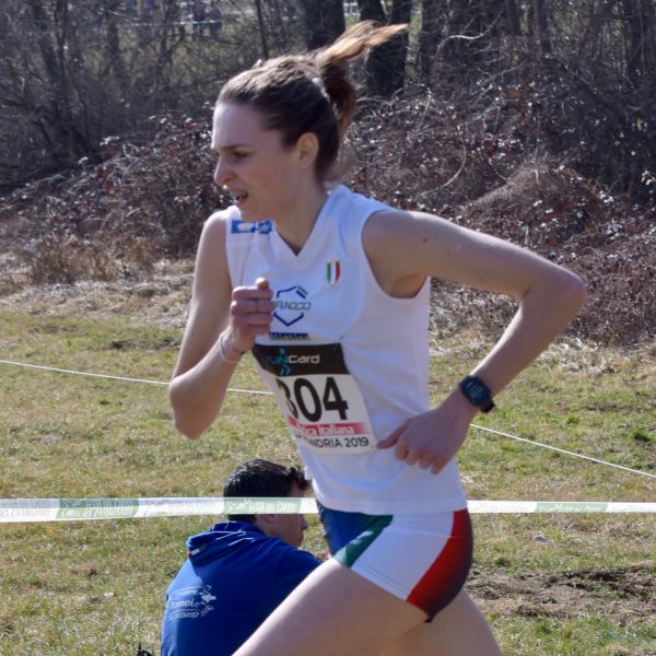 VNR 8627 2 600x600 - LAURA AGLI EUROPEI DI CROSS