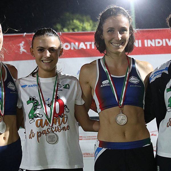 padova287 4x100 medaglia PER SITO 600x600 - ARGENTO PER LA 4X100 AGLI ASSOLUTI!