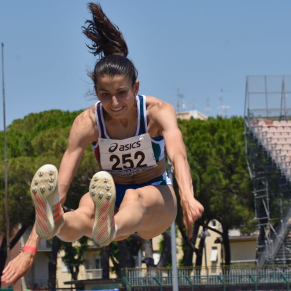 GTD 4887 600x600 - VENTI ATLETE AGLI ASSOLUTI!