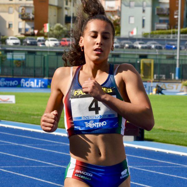 RVV 5169 600x600 - MAYA: BUON 400 NEGLI USA!