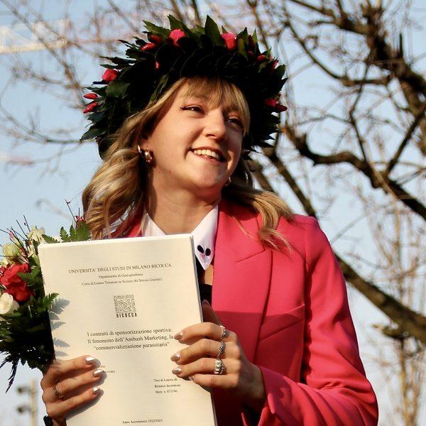 IMG 2334 2 600x600 - LAUREA PER BEATRICE INVERNIZZI