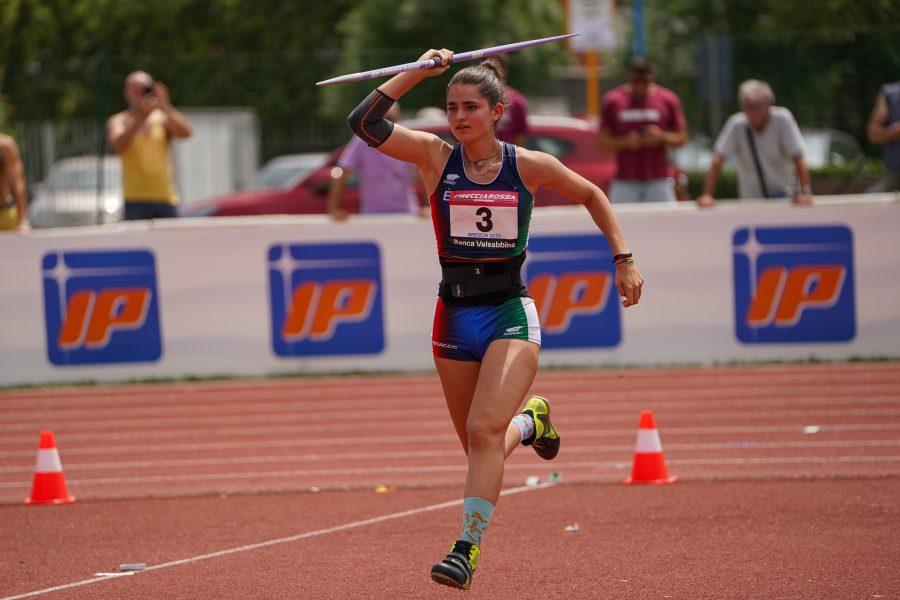 250615 124721fg08819 900x600 - POKER AZZURRO!