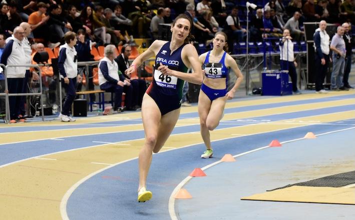 ASS4499 - LAURA: 2'00"93!